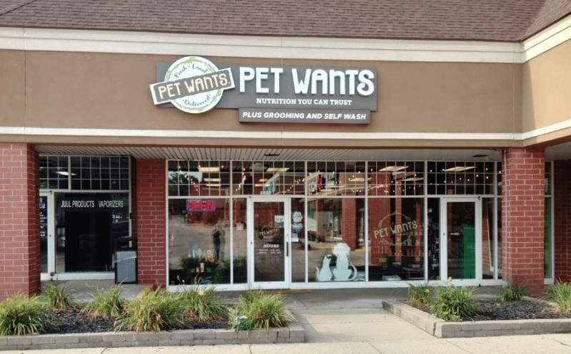 A Pet Wants store front